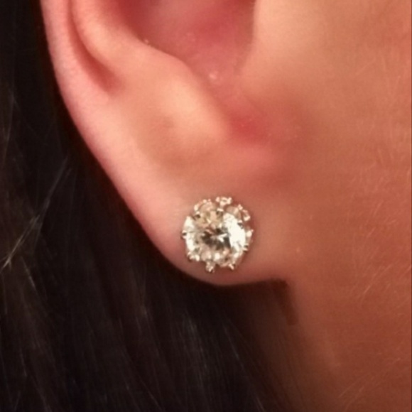 Jewelry - Silver round simulated solitaire diamond Earrings Jewelry - Silver round simulated solitaire diamond Earrings